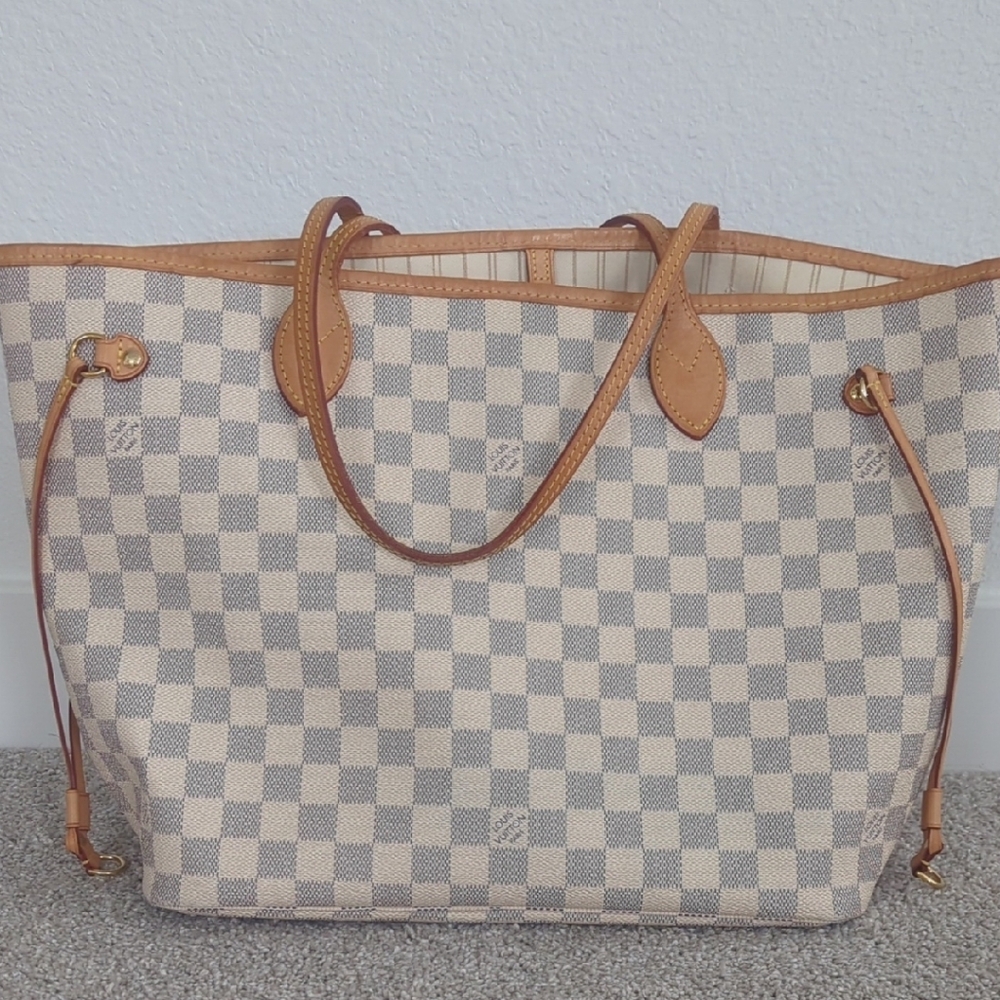 Louis Vuitton Neverfull MM Damier Azur